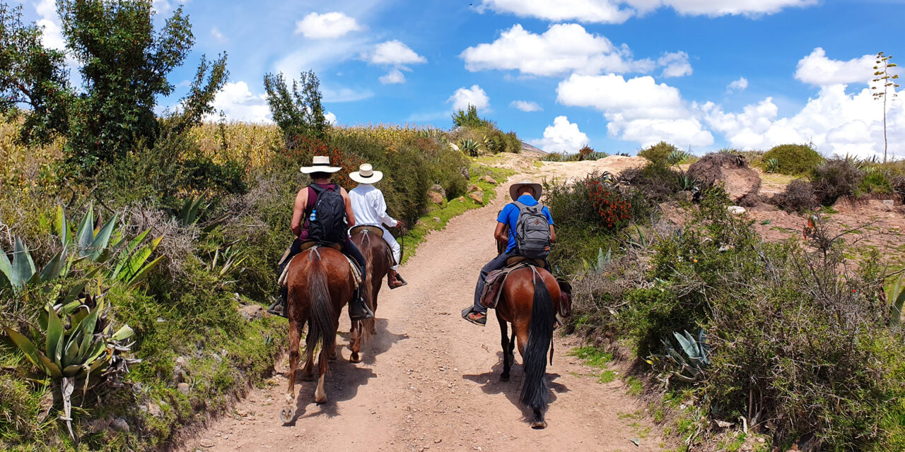 horseback-riding-cusco-3